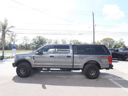 Used 2022 Ford F250 XLT w/ FX4 Off-Road Package image 8