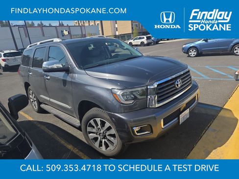 Used 2019 Toyota Sequoia Limited w/ Safety & Convenience Package AWD/4WD image 2