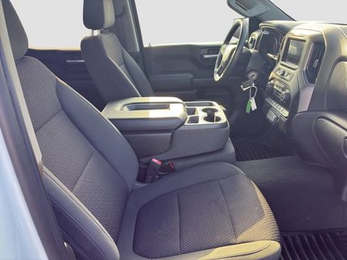 Used 2021 Chevrolet Silverado 1500 Custom Trail Boss AWD/4WD image 22