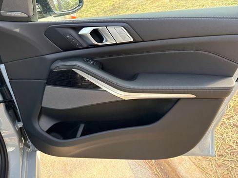 New 2026 BMW X7 xDrive40i AWD/4WD image 29