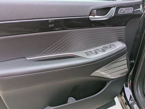 Used 2025 Hyundai Palisade Calligraphy image 14
