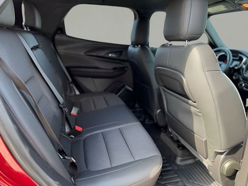 Used 2023 Chevrolet TrailBlazer RS w/ Convenience Package image 10