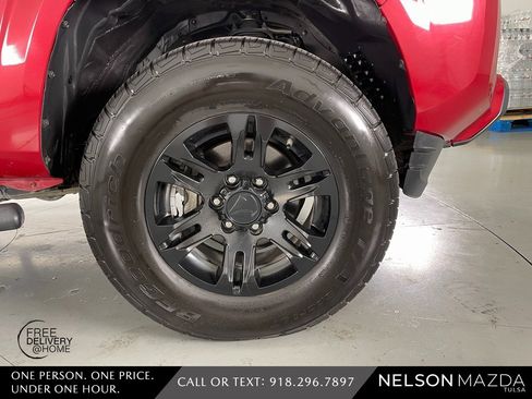 Used 2019 Toyota Tacoma SR image 14