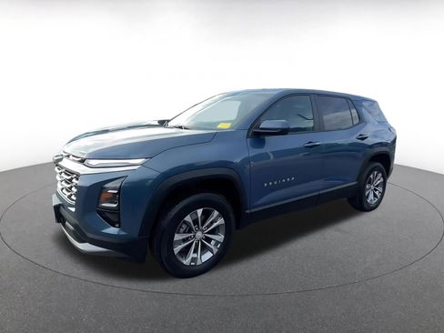 Used 2025 Chevrolet Equinox LT image 8