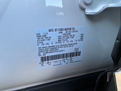 New 2026 Lincoln Aviator 2WD image 13