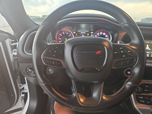 Used 2022 Dodge Challenger GT RWD image 14