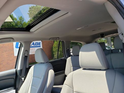 Used 2020 Honda Pilot EX-L image 10
