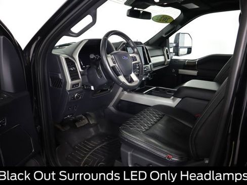 Used 2022 Ford F250 Lariat w/ Black Appearance Package image 47