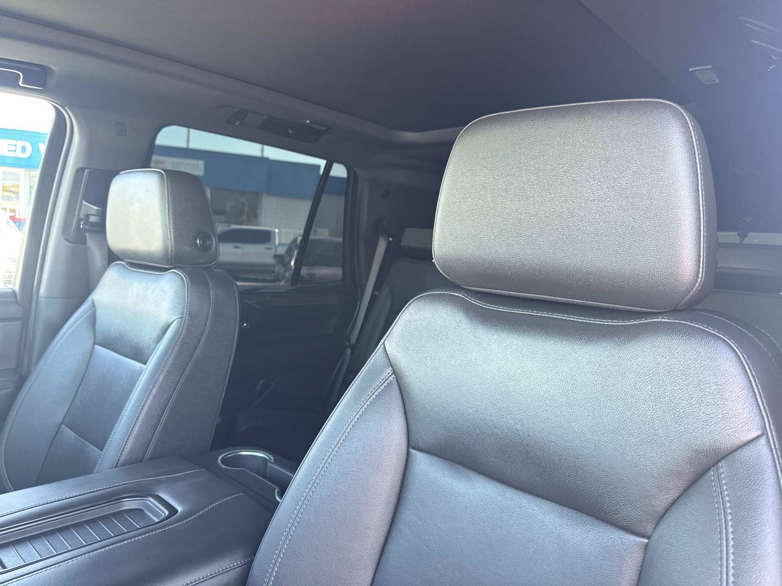 Used 2022 Chevrolet Tahoe Z71 w/ Z71 Off-Road Package AWD/4WD image 25