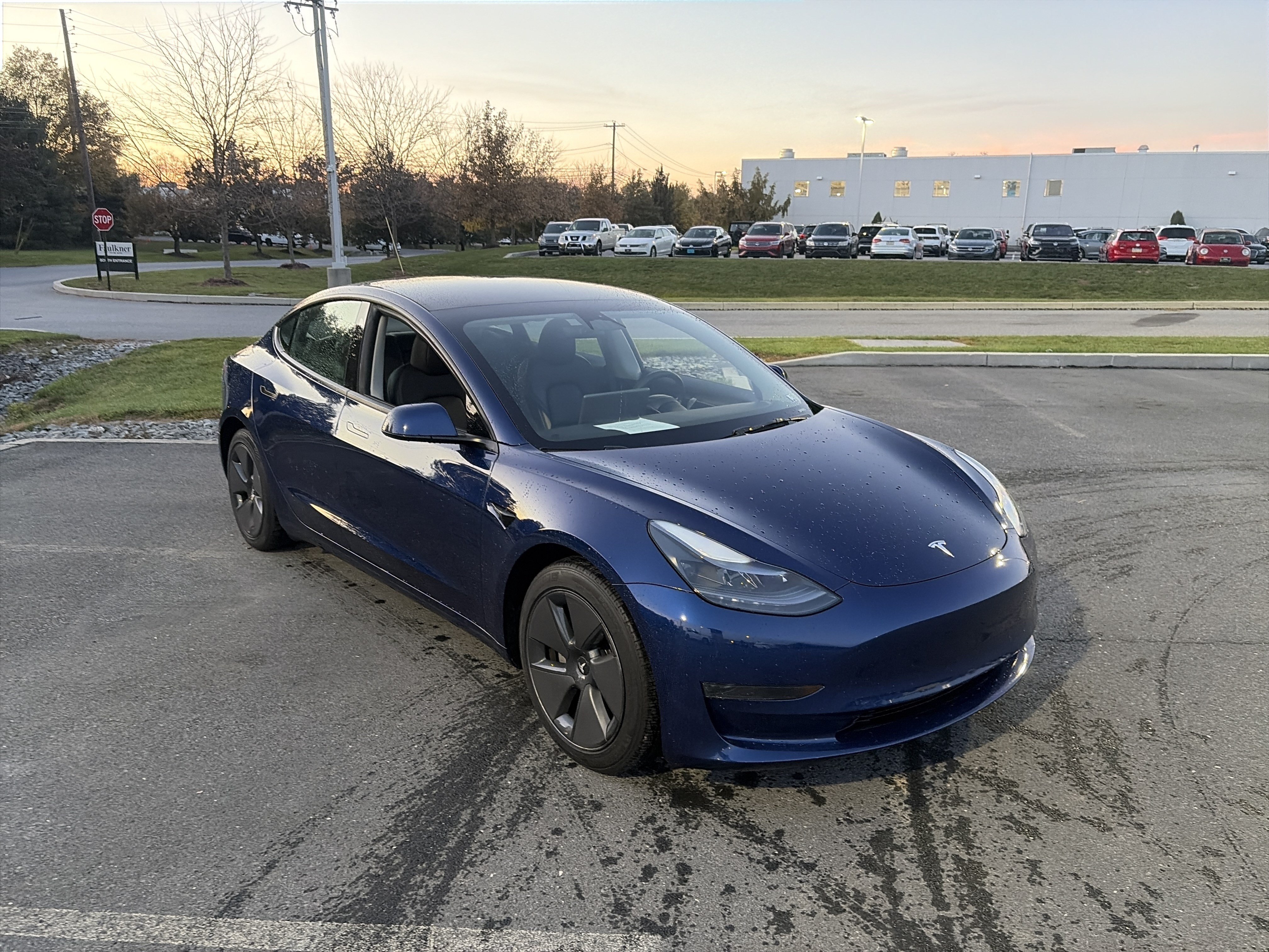 Used 2023 Tesla Model 3 Standard Range RWD image 3