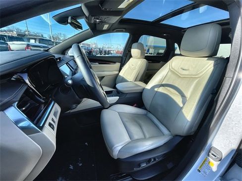 Used 2018 Cadillac XT5 Premium Luxury image 20