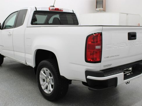 Used 2022 Chevrolet Colorado LT w/ Fleet Safety Package RWD image 6
