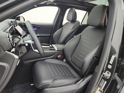 Used 2023 Mercedes-Benz GLC 300 image 10