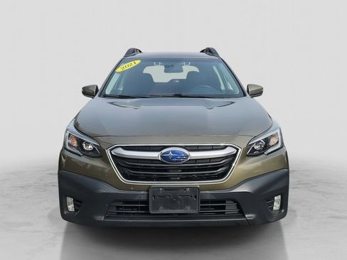 Used 2021 Subaru Outback Premium image 21