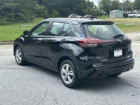 New 2024 Nissan Kicks S image 7