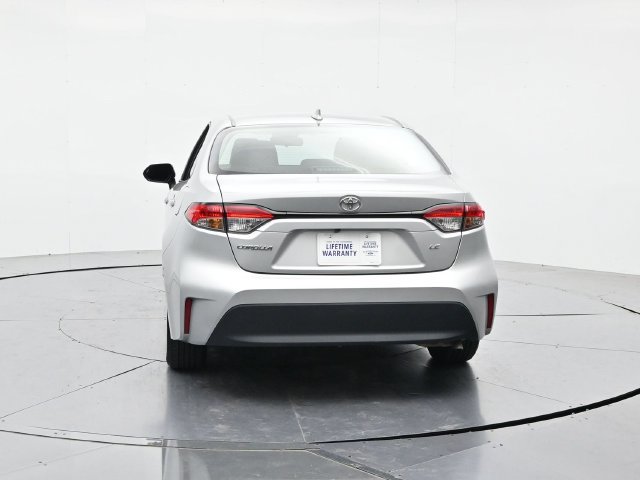 Used 2024 Toyota Corolla LE FWD image 8