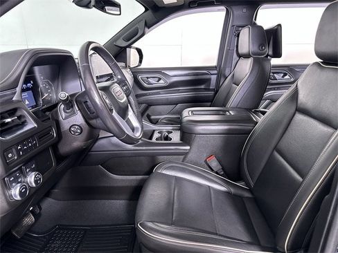 Used 2021 GMC Yukon XL SLT w/ SLT Premium Package image 20