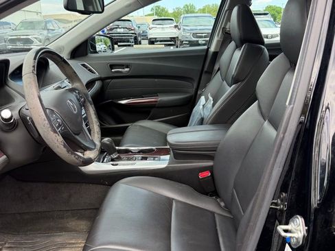 Used 2016 Acura TLX FWD image 9