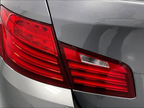 Used 2014 BMW 528i Sedan image 38