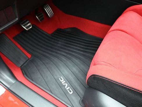 Used 2026 Honda Civic Type R image 17