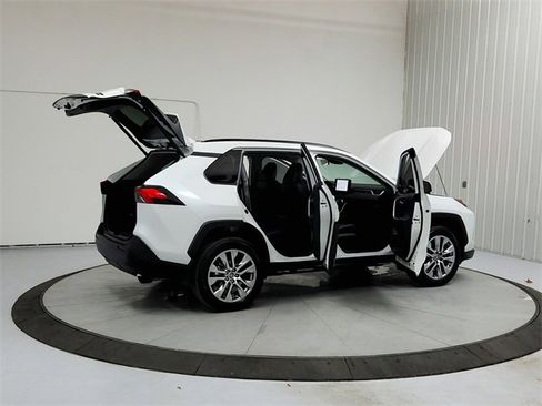 Used 2025 Toyota RAV4 XLE Premium w/ Weather Package image 15