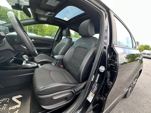 Used 2020 Kia Forte GT-Line w/ GT-Line Premium Package FWD image 23