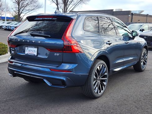New 2026 Volvo XC60 B5 Ultra w/ Protection Package Premier image 3