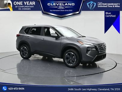 Used 2025 Nissan Rogue SV