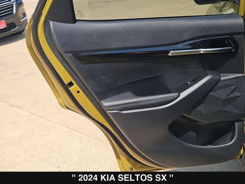 Used 2024 Kia Seltos SX AWD/4WD image 18
