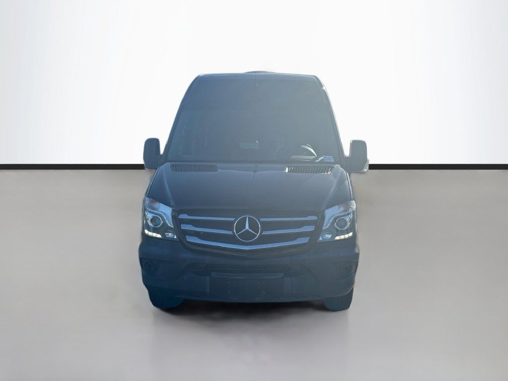 Used 2017 Mercedes-Benz Sprinter 3500 image 9