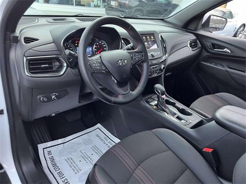 Certified 2024 Chevrolet Equinox RS image 13