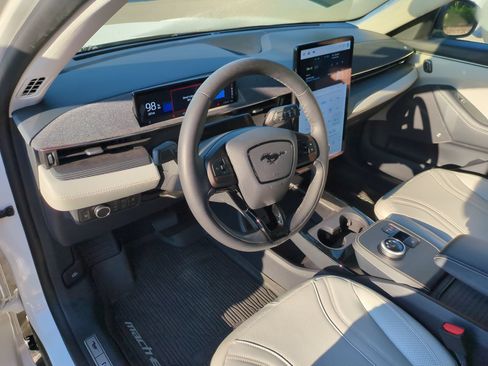 Certified 2023 Ford Mustang Mach-E Premium AWD/4WD image 17