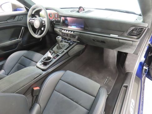 Certified 2026 Porsche 911 GT3 RWD image 44