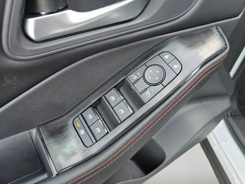 New 2026 Nissan Rogue SV AWD/4WD image 18