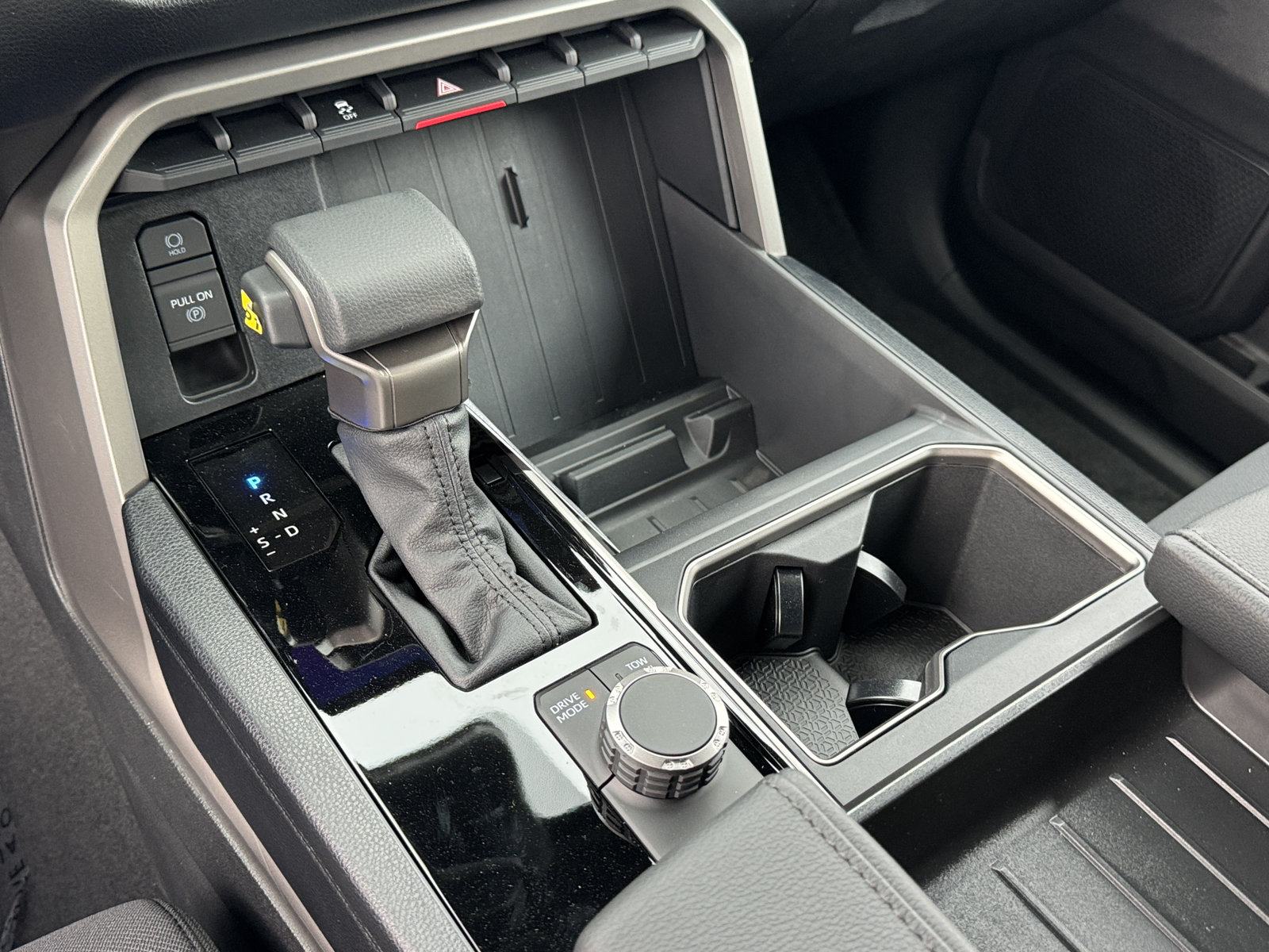 New 2026 Toyota Tundra SR5 w/ SR5 Convenience Package RWD image 19