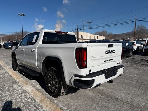 Used 2025 GMC Sierra 1500 AT4 w/ AT4 Premium Package image 6
