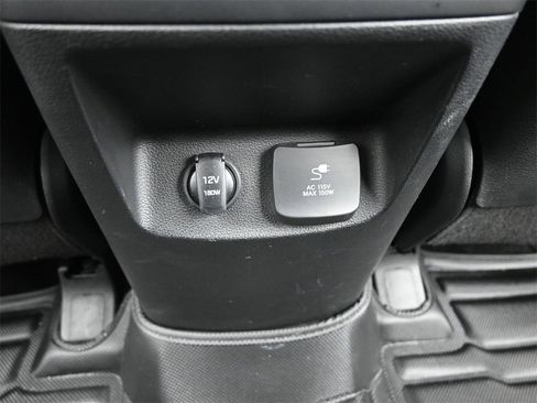 Used 2022 Hyundai Palisade Limited image 13