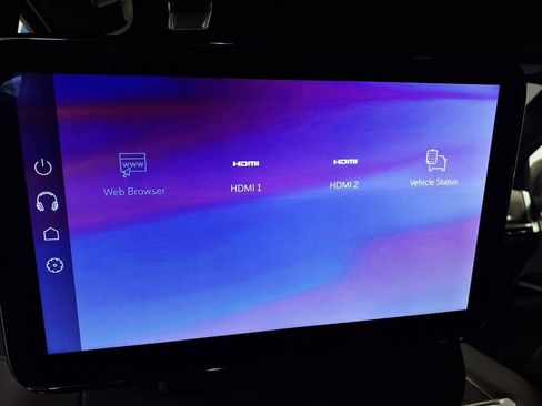 Used 2025 Cadillac Escalade ESV Sport Platinum image 15