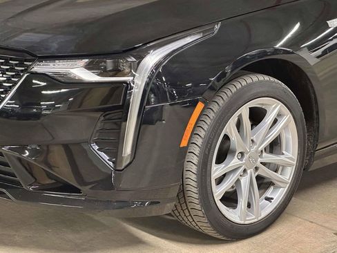 Used 2022 Cadillac CT4 Luxury w/ Sun And Sound Package AWD/4WD image 10