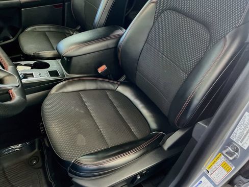 Used 2024 Ford Escape ST-Line w/ Tech Pack #1 AWD/4WD image 19