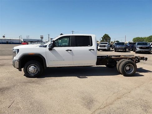 New 2025 GMC Sierra 3500 Pro w/ Convenience Package image 2