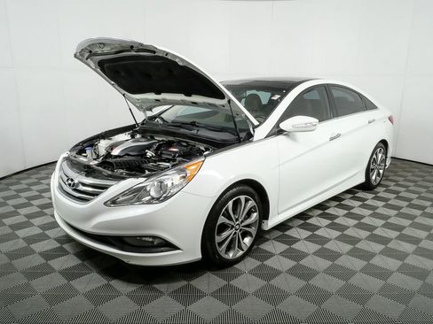 Used 2014 Hyundai Sonata Limited w/ Technology Package 06 image 32