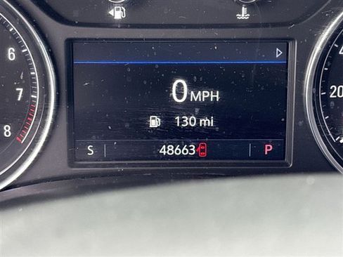 Used 2024 Buick Enclave Essence AWD/4WD image 12