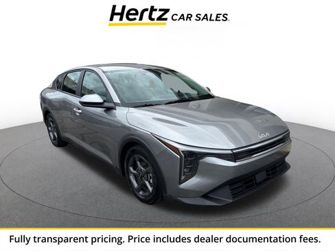 Used 2025 Kia K4 FWD image 1