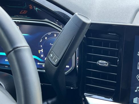 Used 2026 Chevrolet Silverado 3500 LTZ w/ LTZ Plus Package image 31