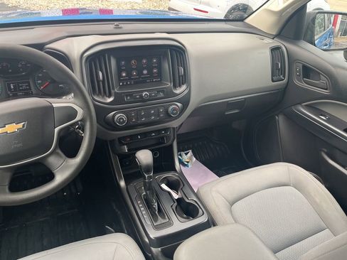 Used 2022 Chevrolet Colorado W/T w/ Custom Special Edition RWD image 28