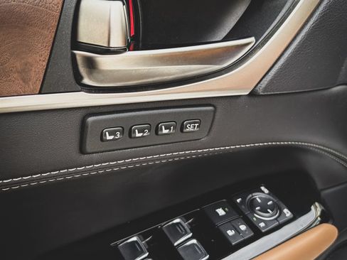 Used 2016 Lexus GS 350 AWD w/ Premium Package image 9