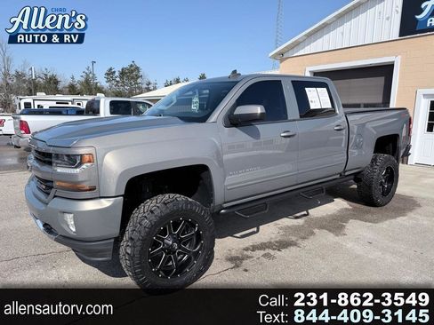 Used 2017 Chevrolet Silverado 1500 LT image 1