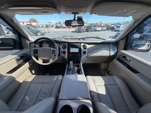 Used 2013 Ford Expedition Limited AWD/4WD image 24