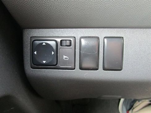 Used 2009 Nissan Xterra S w/ X Gear Pkg image 29